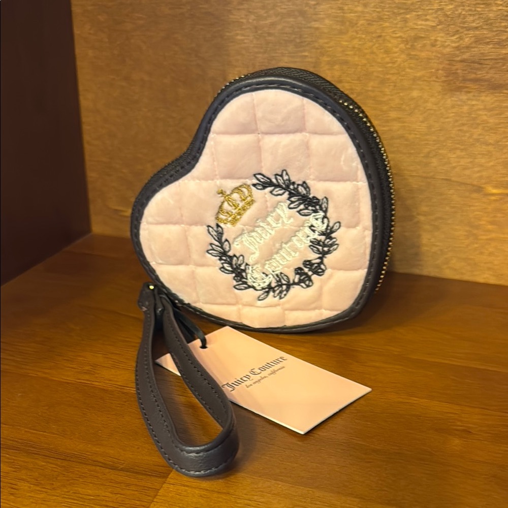 Juicy Couture Royal Couture Pink & Brown Heart Clutch Wristlet Wallet BNWT
